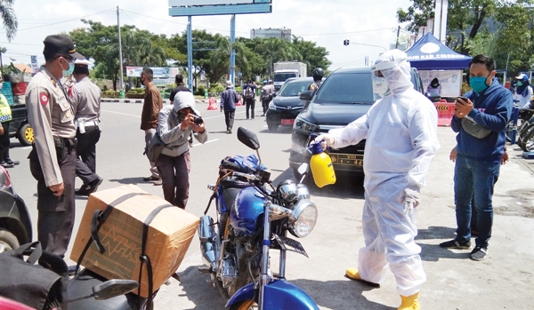 Bupati Cirebon Pantau Ceck Point
