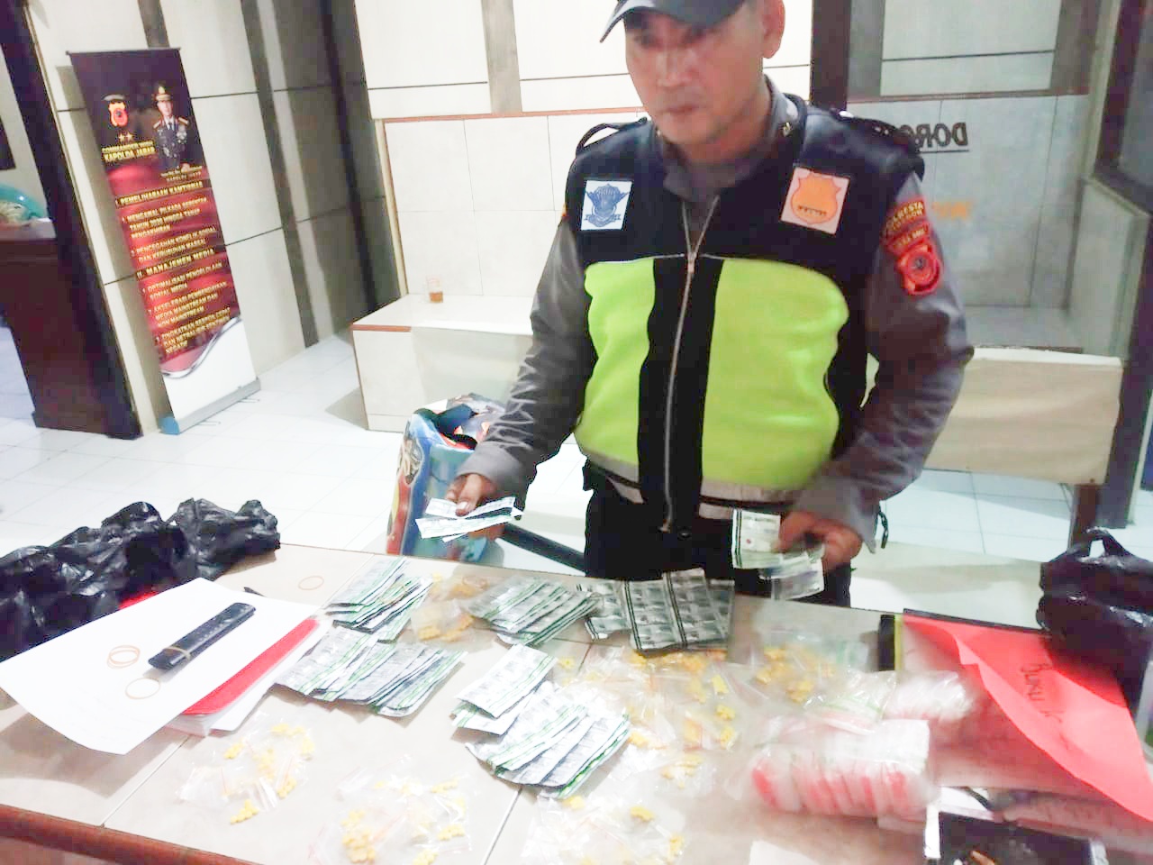 Polsek Gebang Amankan Tiga Pengedar Obat-obatan