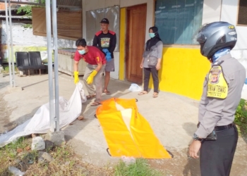 Mayat Tanpa Identitas Ditemukan Tergeletak di Depan Warung Makan