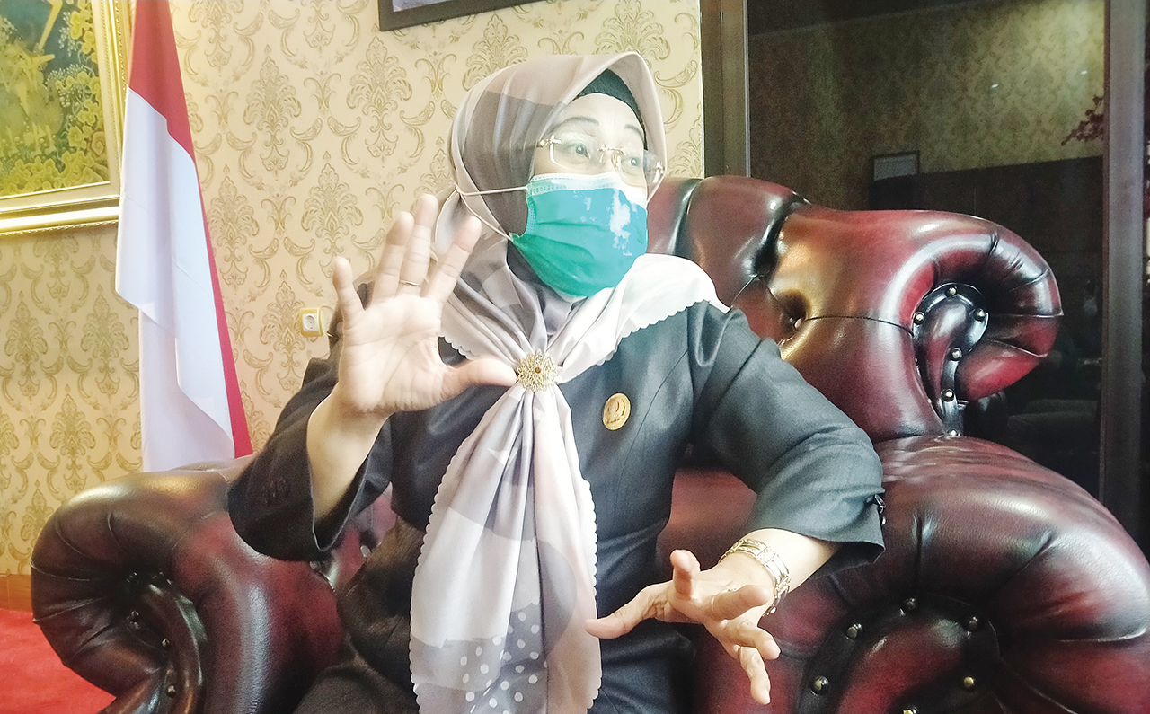 Tak Berminat Maju Pilwalkot, Affiati Pilih Dukung Suami