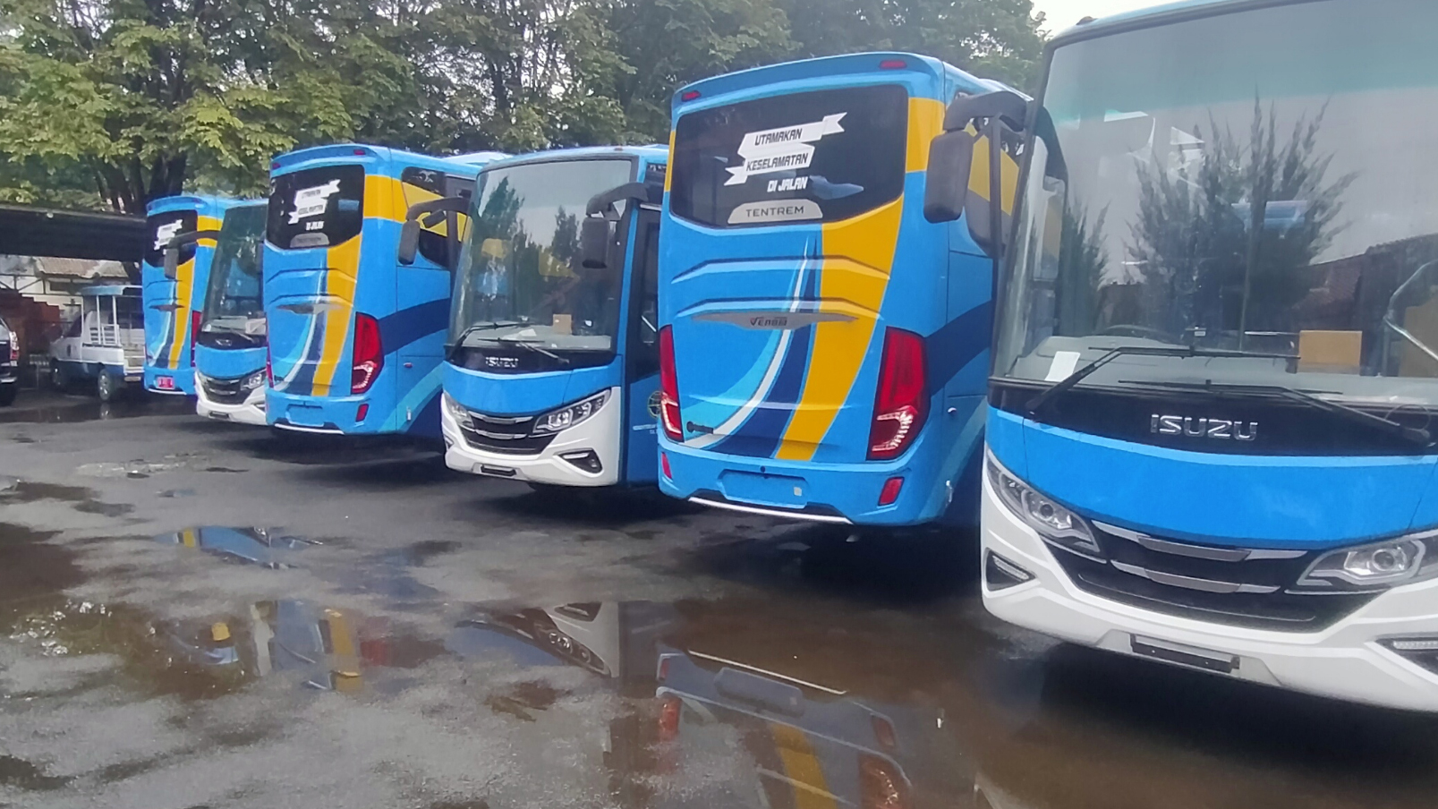 Launching BRT dan Alun-alun Kejaksan Ditunda