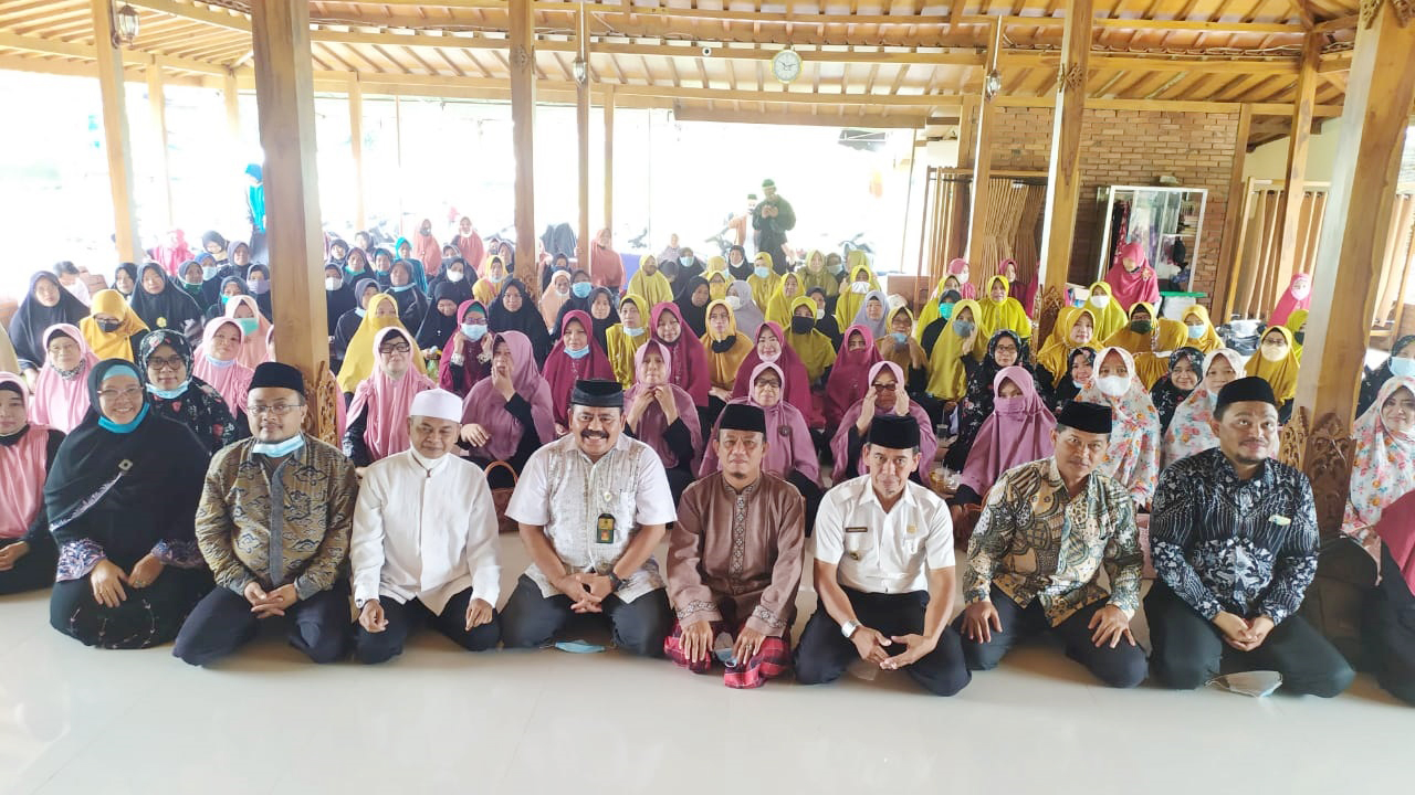 Sekmat Kedawung Resmikan MT Terpadu Al-Maksudi