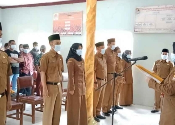 Perangkat Desa Slendra Dilantik