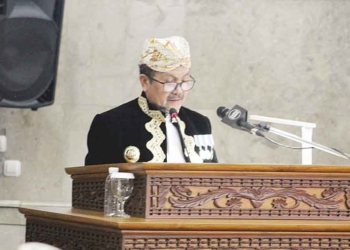 Sentil Pejabat dan ASN, Bupati Cirebon Mengaku Malu