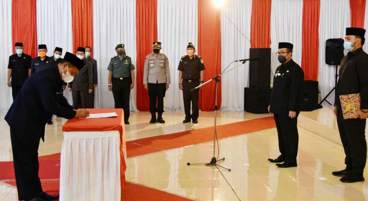 Lantik Ratusan Pegawai, Bupati Cirebon: Jangan Main-main