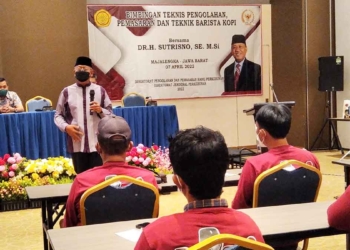 Puluhan Petani Kopi Majalengka Dilatih Jadi Barista