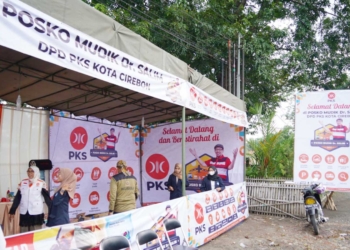 Posko Mudik PKS Manjakan Pemudik