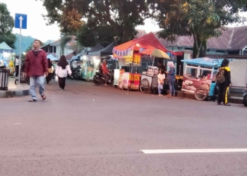 Hari Ketiga Ramadan Penjualan Takjil di Majalengka Masih Sepi