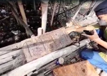 Nelayan Bondet Temukan Peti Besi Diduga Berisi 12 Mortir di Laut Indramayu