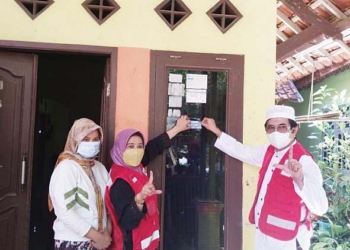 Ketua-PMI-Kota-Cirebon-dr-Edial-Sanif