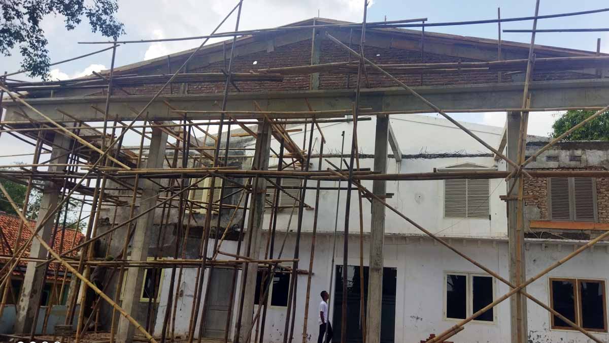 renovasi-kantor-desa-picung-pugur