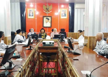 Audiensi-PGRI-Kabupaten-Cirebon