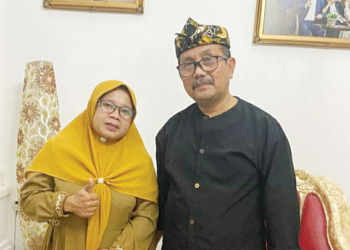 Bupati-Cirebon-Bersama-Ketua-PHNIC