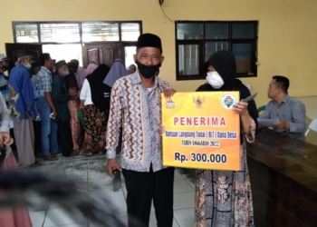 desa-kejuden-salurkan-blt-bbm