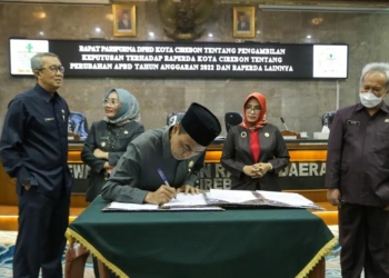 rapat-pengesahan-perubahan-anggaran-2022