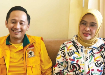 Ayu-Lirik-Golkar