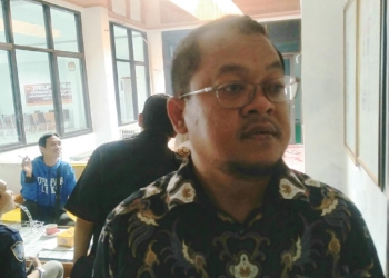 Ketua-Bawaslu-Kota-Cirebon-Joharudin