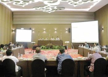 Rapat-kerja-antara-Komisi-II-DPRD-Kota-Cirebon