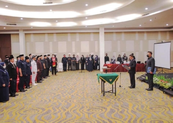 Wali-Kota-Azis-Lantik-127-Pejabat