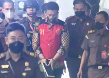 Hadiri Sidang, Kenakan Batik Tangan Ferdy Sambo Diborgol dan Dikawal Ketat