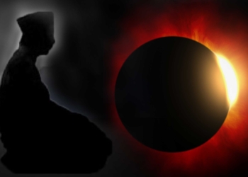 Bacaan Niat Sholat Gerhana Bulan Total dan Tata Caranya, Malam Hari ini, Catat Waktunya