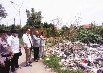 Sampah Kafe Dibuang di Lahan Kosong, Anggota Dewan Minta DLH Turun Tangan