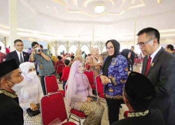 Tak Cukup Nikah Agama, Pasutri Wajib Tercatat