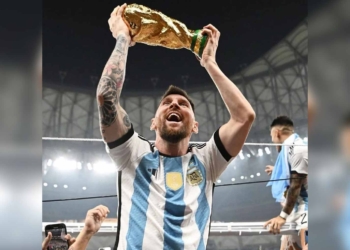 Perayaan Juara Piala Dunia di Buenos Aires Dibatalkan, Messi Dievakuasi dengan Helikopter