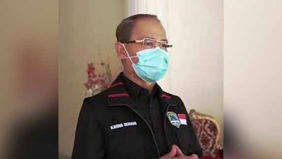 Ratusan Buruh Pabrik Rokok Terima BLT