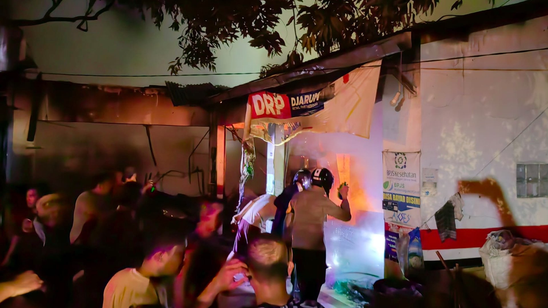 Kebakaran di Cirebon, Toko Bangunan di Pabedilan Hangus Dilalap Si Jago Merah