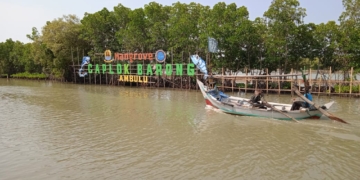 Ekowisata Mangrove Caplok Barong di Desa Ambulu Kecamatan&nbsp; Losari Tawarkan Pariwisata Asri