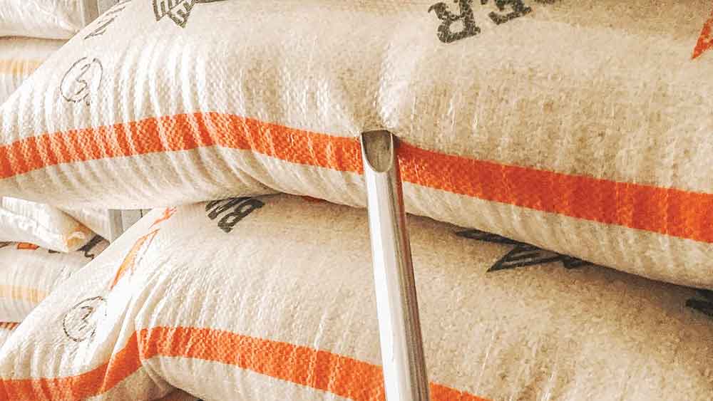 Stok Beras Aman, Tapi Harga Masih Tinggi, Pengamat: Pengaruh Gagal Panen dan Kegagalan Bulog