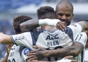 Persib Rebut Kembali Puncak Klasemen BRI Liga 1, Maung Bandung Perpanjang Rekor Tak Terkalahkan