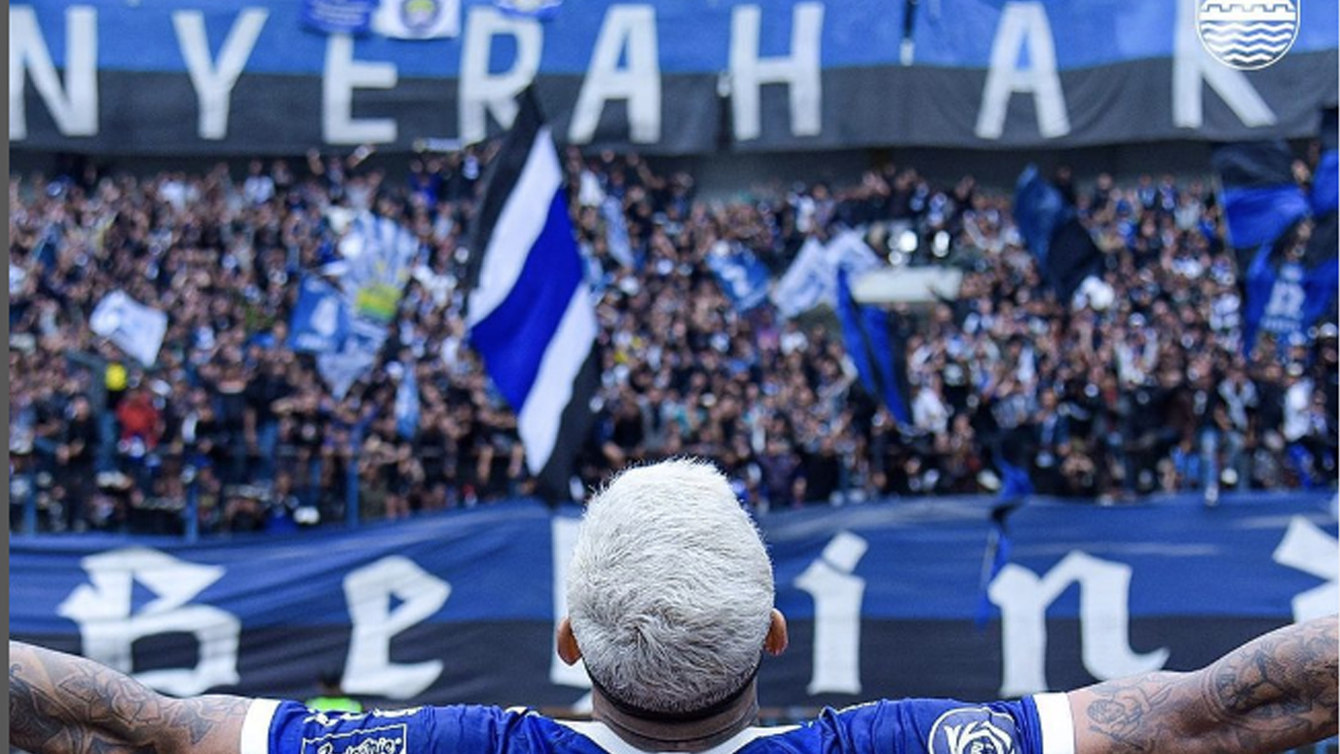 Trauma Bentrok di Stadion GBLA, Pertandingan Persib Bandung Vs PSM Makassar Digelar di Stadion Pakansari Bogor, Bobotoh Boleh Nonton