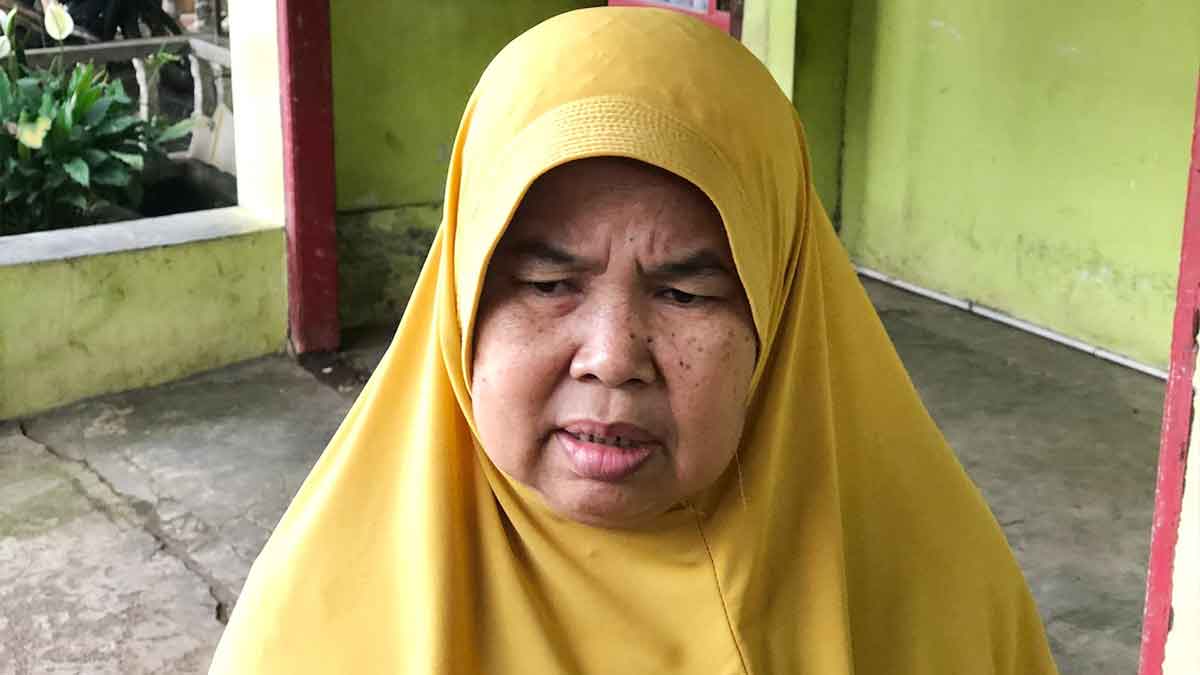 Terduga Teroris yang Ditangkap di Cirebon Berprofesi Sebagai Penjual Kerupuk Kemplang Palembang