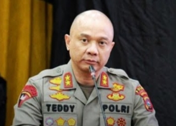 Jendral Bintang Dua Polri Terlibat Penyelundupan Narkoba, Teddy Minahasa Dituntut Hukuman Mati