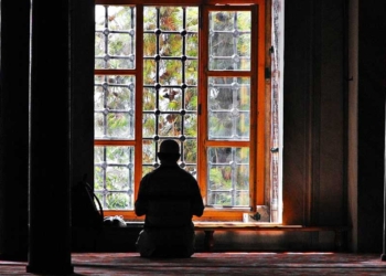 9 Syarat Itikaf Saat Puasa Ramadhan