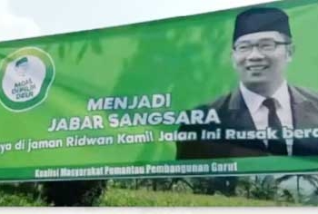 Jalan Rusak Kewenangan Provinsi, Warga Garut Bilang Jabar Sangsara, Ridwan Kamil Pamer Perbaikan Jalan Garut – Bandung