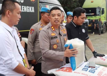 Polisi Bongkar Praktik Pengoplosan Beras di Majalengka