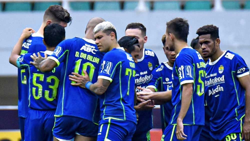 Persib Pincang Hadapi Persik, Pemain Andalan Terancam Absen
