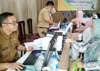 Ratusan Calon Jemaah Haji Kabupaten Cirebon Jalani Skrining dan Vaksinasi