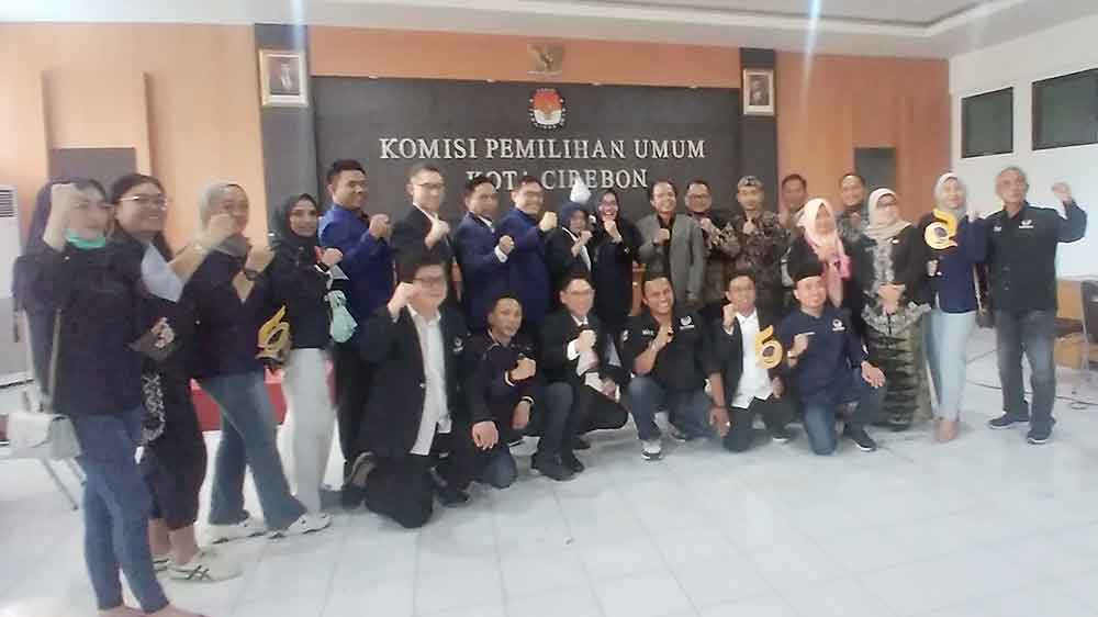 Bacaleg Termuda di Nasdem Kota Cirebon Berusia 21 Tahun