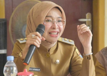 Wabup Cirebon Instruksikan Kuwu Pampang Nama Penerima Bantuan