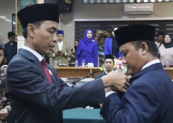 PAW Fraksi PAN DPRD Kota Cirebon Dilantik