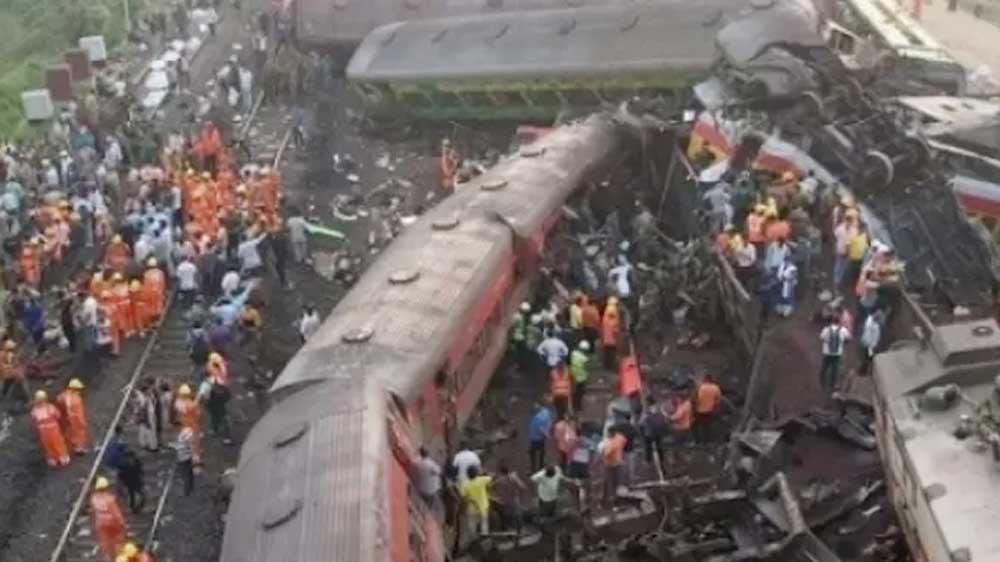 Kecelakaan Kereta Api Paling Parah Sedunia, 3 Kereta Saling Tabrak 288 Tewas, Begini Penyebabnya