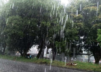 Sebulan Kering, Indramayu Diguyur Hujan Deras