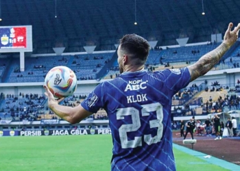 Ambisi Gondol 3 Poin Pertama di Laga Arema Vs Persib