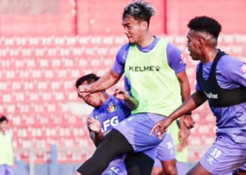 Laga Persib Vs Persik Ekstra Keras