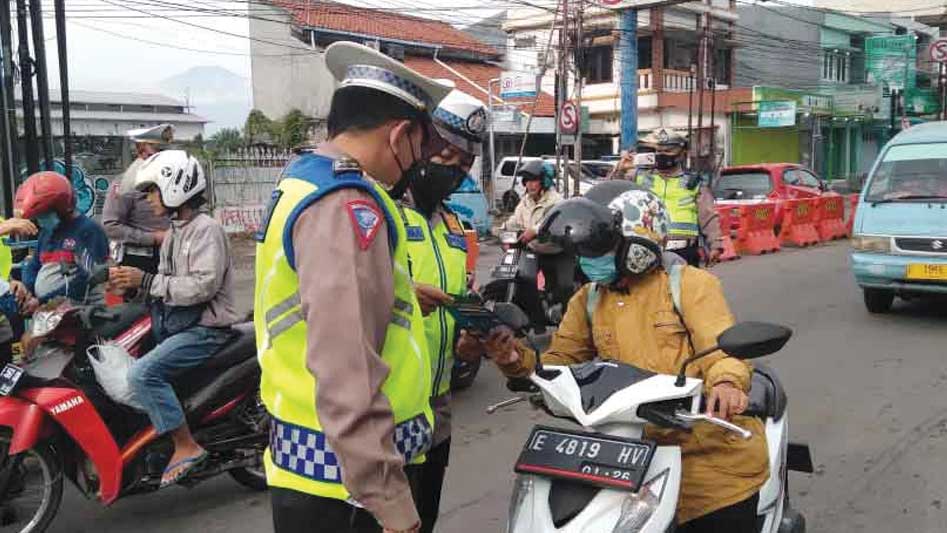 Begini Prosedur Polisi Lakukan Penilangan, 7 Pelanggaran ini Jadi Target Operasi Patuh Lodaya 2023