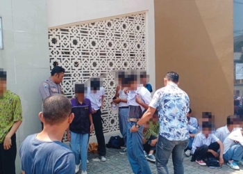 Cegah Tawuran Pelajar, Puluhan Siswa Gabungan 5 SMK di Kabupaten Cirebon Digiring ke Polsek Arjawinangun